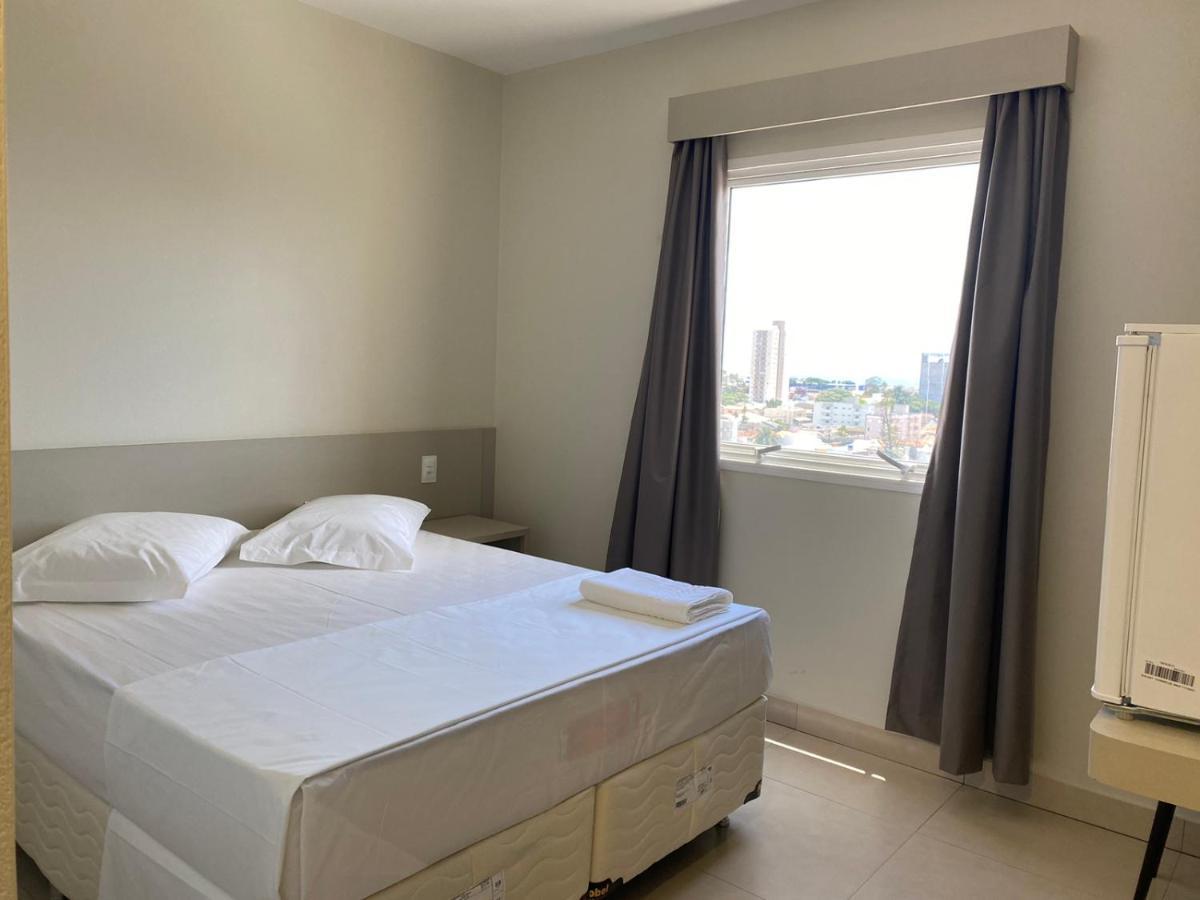 San Martin Hotel Uberlândia Esterno foto