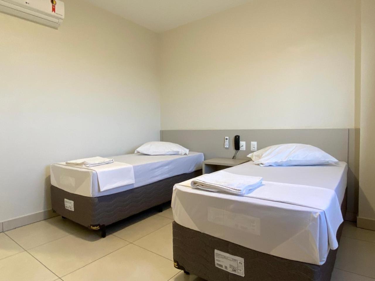 San Martin Hotel Uberlândia Esterno foto